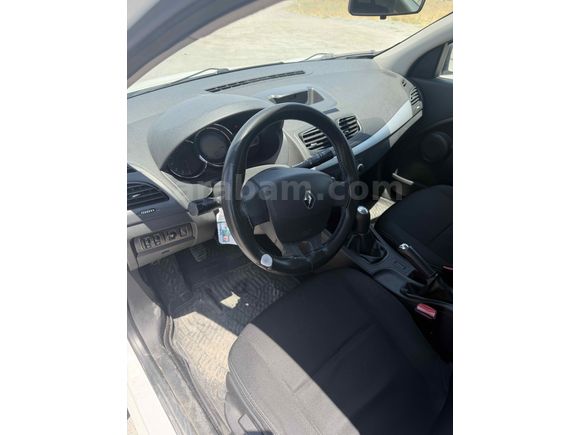 Sahibinden Renault Megane 1.6 Joy 2013 Model 