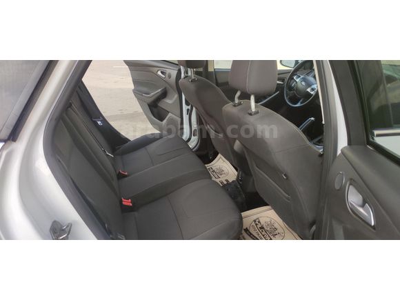 Sahibinden Ford Focus 1.6 TDCi Titanium 2014 Model