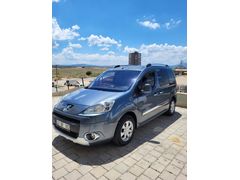 Öğretmenden Peugeot Partner 1.6 HDI Premium Pack l