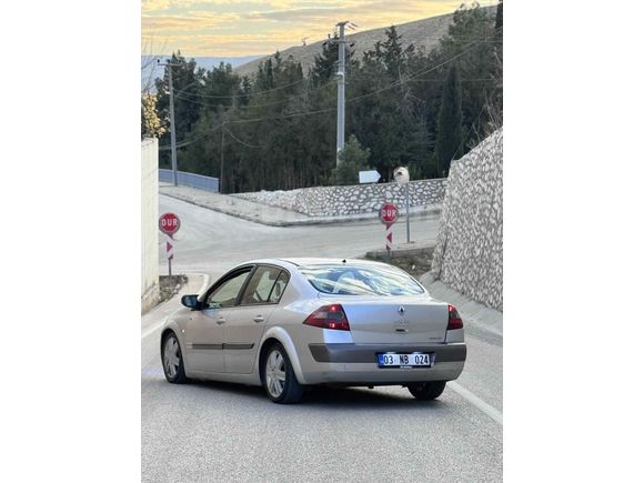 Sahibinden Renault Megane 1.5 dCi Dynamique 2005 Model 