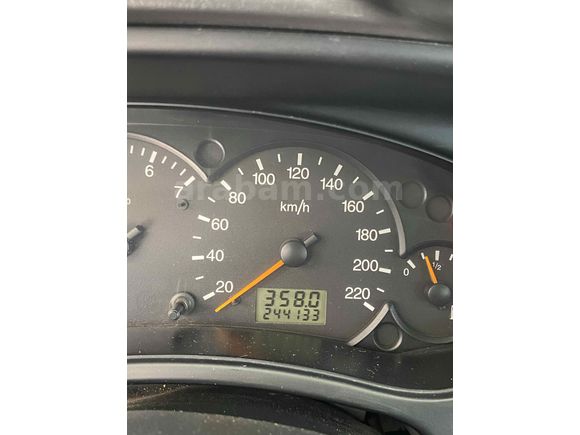 Sahibinden Ford Focus 1.6 Ambiente 2001 Model 