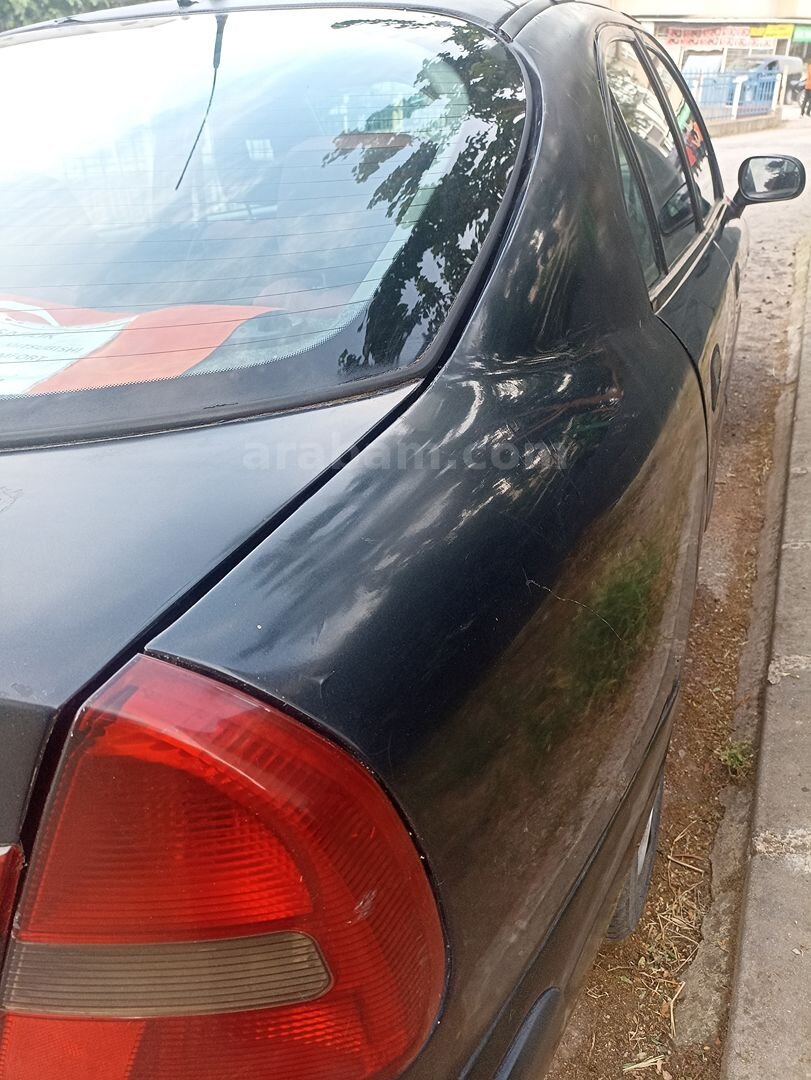 Sahibinden Mitsubishi Carisma 1.6 Comfort 2001 Model Kocaeli 250.000 km Siyah 5
