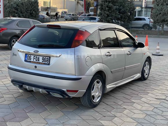 Sahibinden Ford Focus 1.6 Comfort 2002 Model 