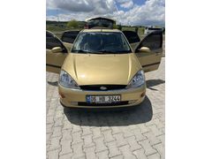 Sahibinden Ford Focus 1.6 Ghia 2001 Model  330.000 km Şampanya