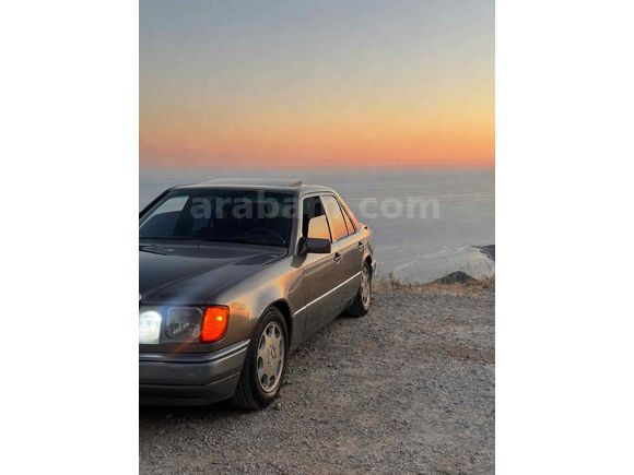 Sahibinden Mercedes - Benz 200 E 1991 Model 