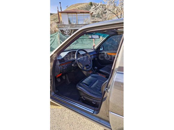 Sahibinden Mercedes - Benz 200 E 1991 Model 