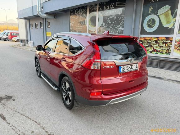 CR-V i-DTEC 4*4 EXECUTIVE PLUS ^KIRMIZI^ 150 bin'de SRVS BKMLI