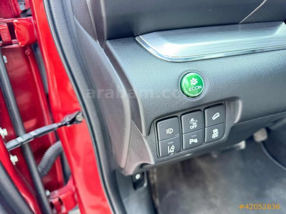 CR-V i-DTEC 4*4 EXECUTIVE PLUS ^KIRMIZI^ 150 bin'de SRVS BKMLI