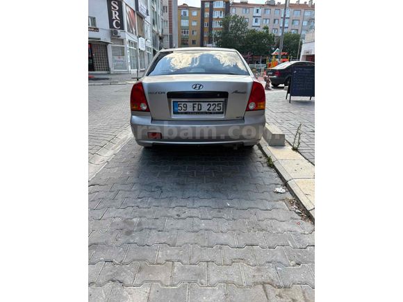 Sahibinden Hyundai Accent 1.3 Admire 2005 Model 