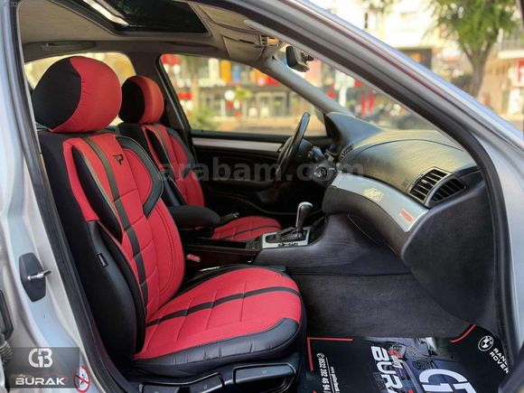 GALLERİ BURAK BMW 320i MASRAFSIZ TEMİZ ARAÇ