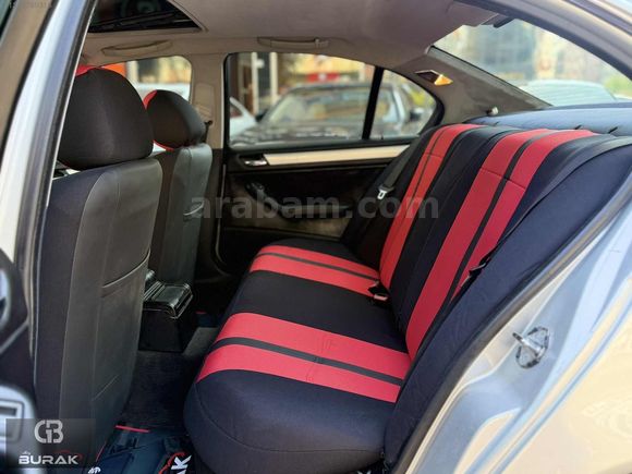GALLERİ BURAK BMW 320i MASRAFSIZ TEMİZ ARAÇ