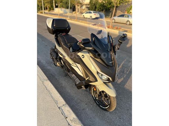 gırtlak dolusu Honda Forza 250