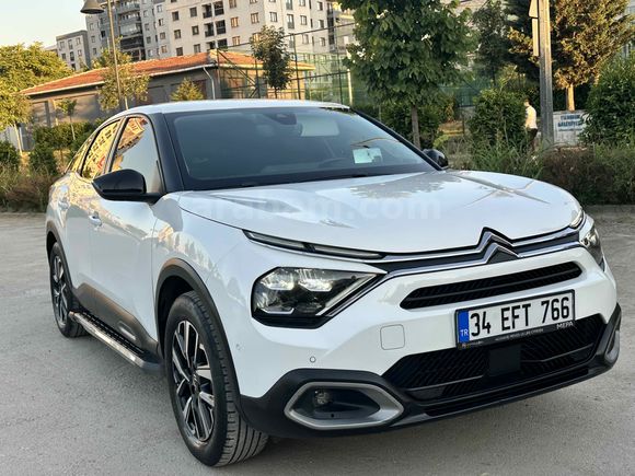 Sahibinden Citroen C4 1.2 PureTech Shine 2021 Model 
