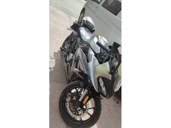 Sahibinden CFmoto 250SR