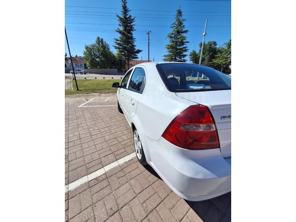 Sahibinden Değişensiz boyasız Orjinal 64 binde Aveo