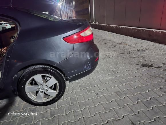 Sahibinden Renault Fluence 1.6 Extreme 2011 Model