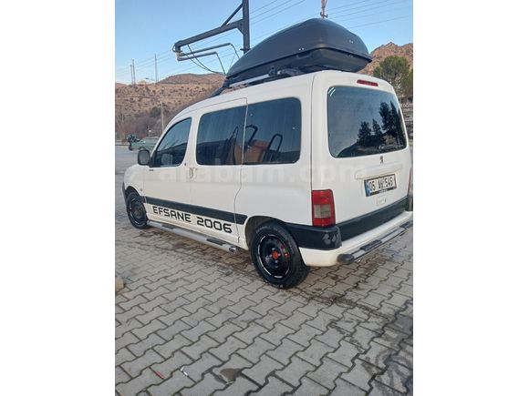 Sahibinden Peugeot Partner 2.0 HDI 2006 Model