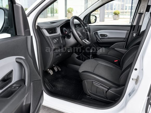 Renault Express Combi 1.5 BlueDCI 67'BİNDE