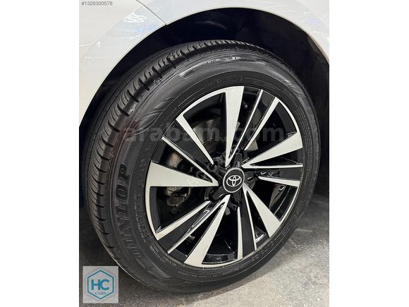 2025 TOYOTA COROLLA 1.5 VISION PLUS HATASIZ 15BİN KM +ÇELİK JANT