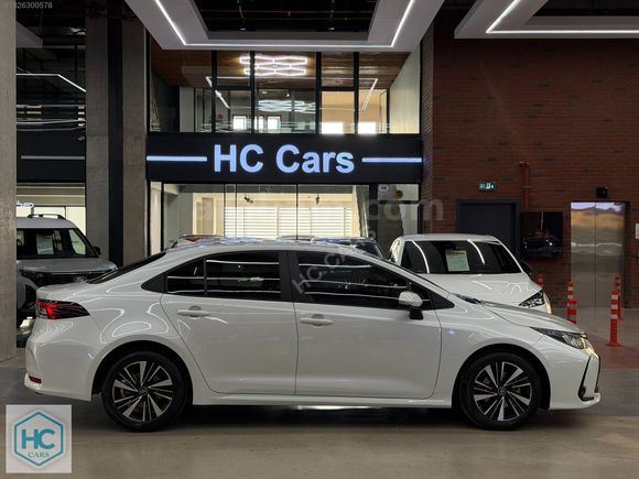 2025 TOYOTA COROLLA 1.5 VISION PLUS HATASIZ 15BİN KM +ÇELİK JANT