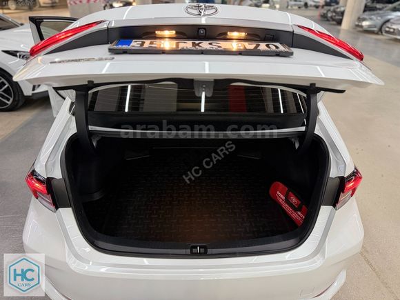 2025 TOYOTA COROLLA 1.5 VISION PLUS HATASIZ 15BİN KM +ÇELİK JANT