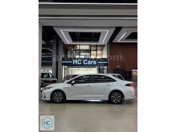 2025 TOYOTA COROLLA 1.5 VISION PLUS HATASIZ 15BİN KM +ÇELİK JANT