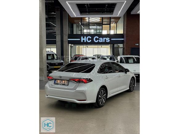2025 TOYOTA COROLLA 1.5 VISION PLUS HATASIZ 15BİN KM +ÇELİK JANT