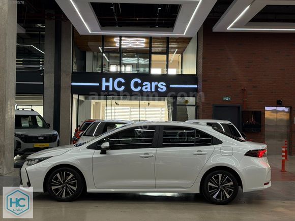 2025 TOYOTA COROLLA 1.5 VISION PLUS HATASIZ 15BİN KM +ÇELİK JANT