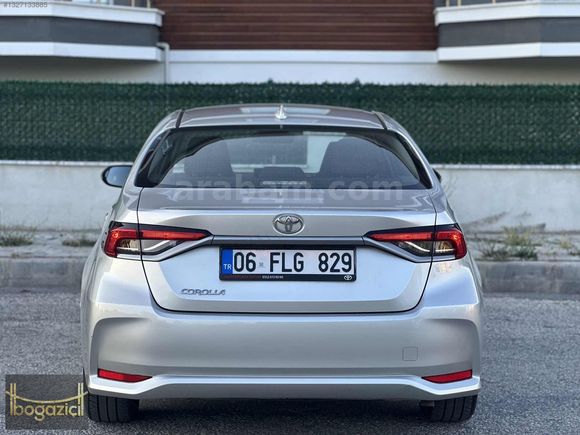 2025 TOYOTA COROLLA 1.5 VİSİON PLUS 10.400 KM HATASIZ BOYASIZ