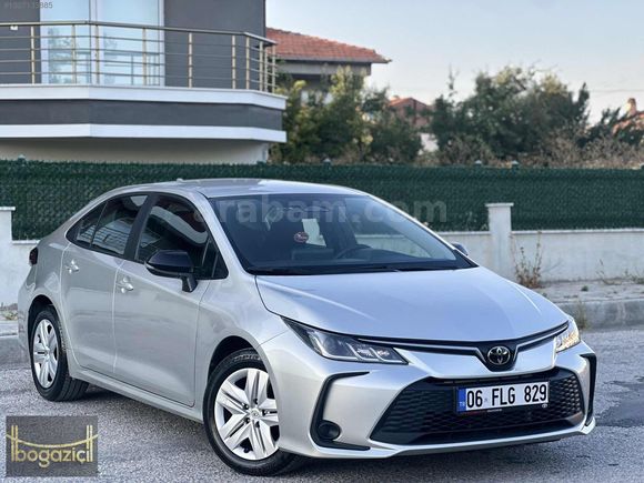 2025 TOYOTA COROLLA 1.5 VİSİON PLUS 10.400 KM HATASIZ BOYASIZ