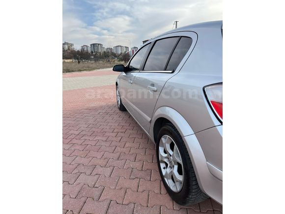 Sahibinden Opel Astra 1.6 Cosmo 2007 Model Uşak