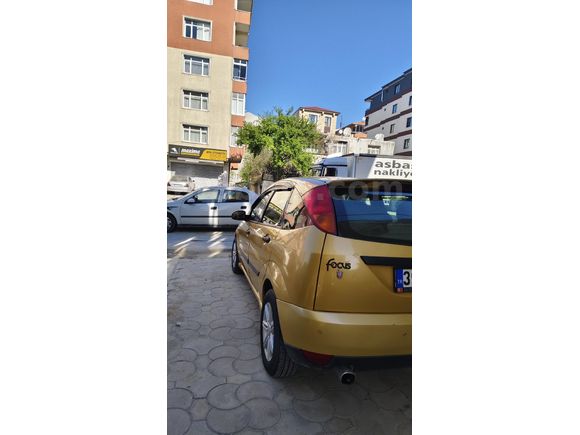 Sahibinden Ford Focus 1.6 Ambiente 2001 Model  267000 km Sarı