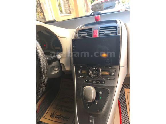 Bayandan Toyota Auris 1.4 D-4D Elegant 2012 Model 