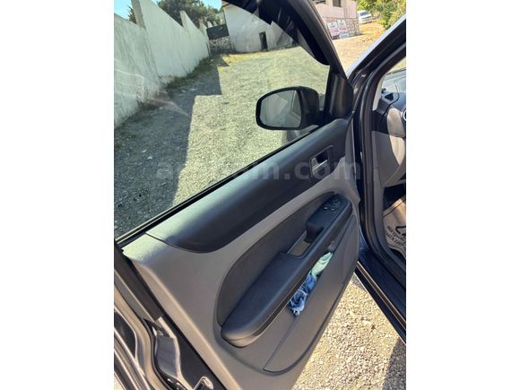 Sahibinden Ford Focus 1.6 Comfort 2011 Model 