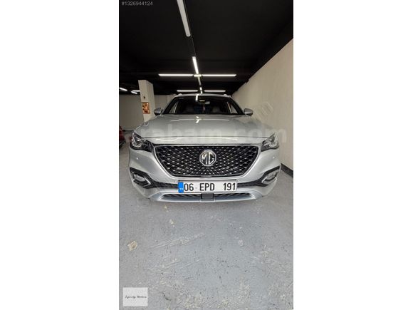 2024 MG HS 1.5 T-GDI LUXURY