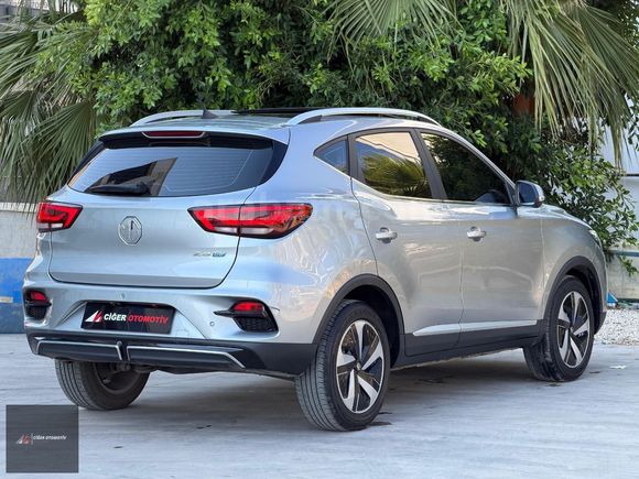 BOYASIZ ELEKTRİKLİ 2023 MG ZS EV LUXURY 21.000 KM'DE