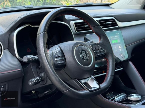 BOYASIZ ELEKTRİKLİ 2023 MG ZS EV LUXURY 21.000 KM'DE