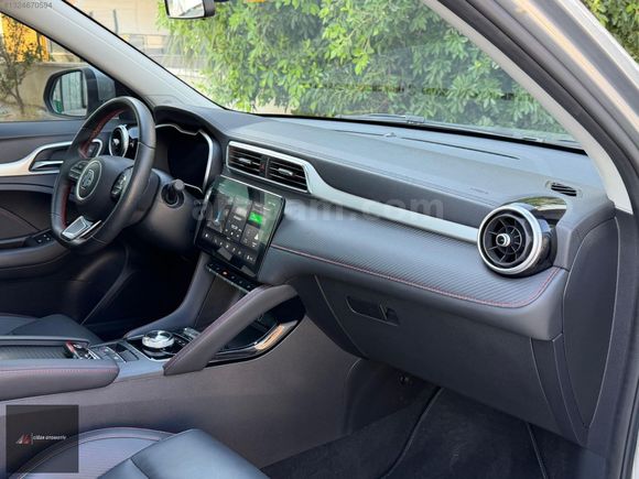 BOYASIZ ELEKTRİKLİ 2023 MG ZS EV LUXURY 21.000 KM'DE