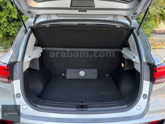 BOYASIZ ELEKTRİKLİ 2023 MG ZS EV LUXURY 21.000 KM'DE