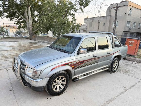 2005 MODEL ORJİNAL KLİMALI HİLUX