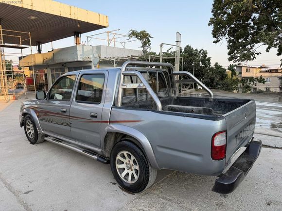 2005 MODEL ORJİNAL KLİMALI HİLUX