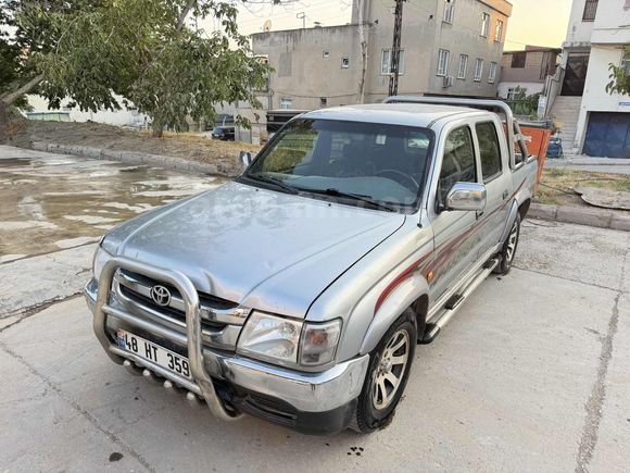 2005 MODEL ORJİNAL KLİMALI HİLUX
