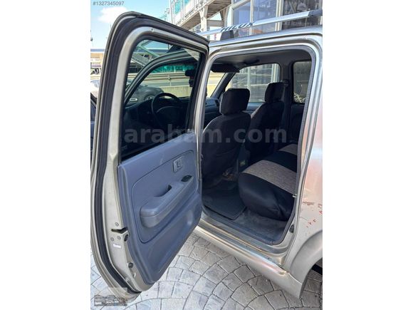 2004 MODEL TOYOTA HILUX 2.4 D KLİMALI DEĞİŞENSİZ