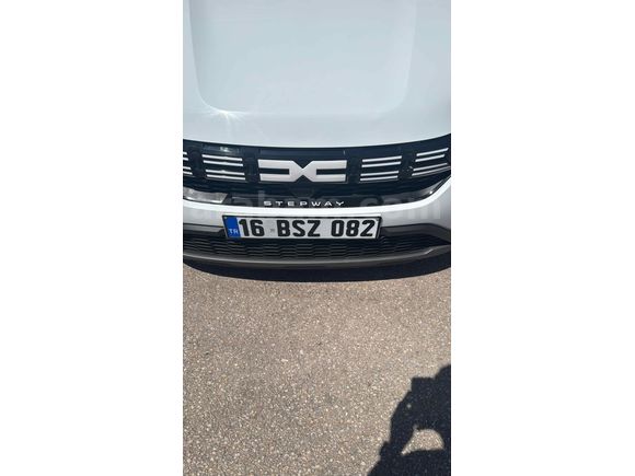 Sahibinden Dacia Sandero Stepway 1.0 Tce Expression 2025 Model  20.000 km Beyaz