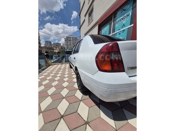 Sahibinden Renault Clio 1.4 RNA 2001 Model 