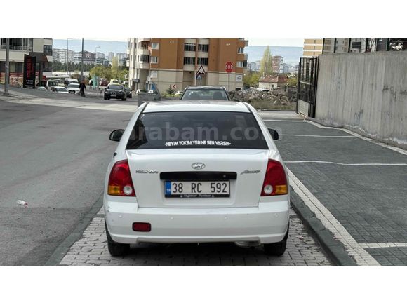 Sahibinden Hyundai Accent 1.3 Admire 2005 Model 