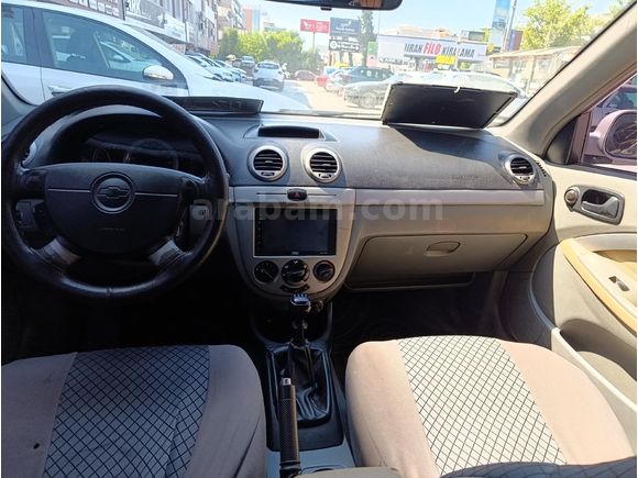 LACETTİ TEMİZ BAKIMLI TAKAS OLUR