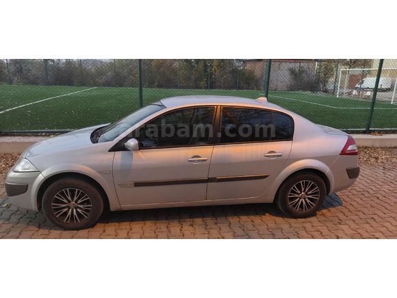Sahibinden tertemiz cam gibi Megane 2 expresion 1.5 DCE 105 hp