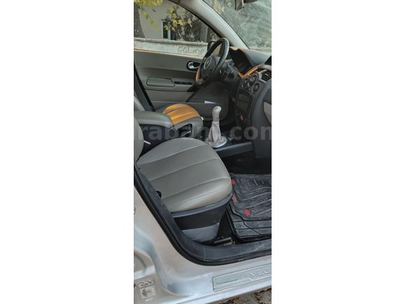 Sahibinden tertemiz cam gibi Megane 2 expresion 1.5 DCE 105 hp