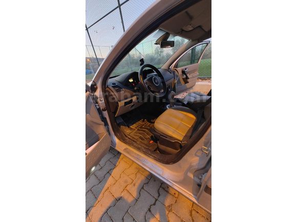 Sahibinden tertemiz cam gibi Megane 2 expresion 1.5 DCE 105 hp